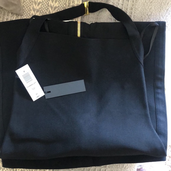 Dress - Picture 2 of 9